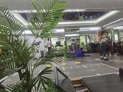 -简·无界健身工作室·运动康复·体态(石厦店)