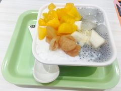 -满记甜品(日月光二店)