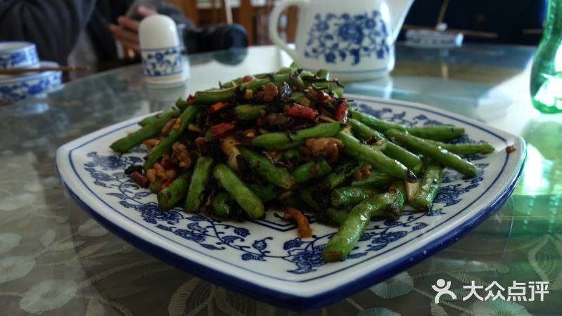 爱餐饮原味淇泷酒店