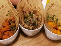 -樱花里音乐餐吧·牛扒椰子鸡(东圃店)