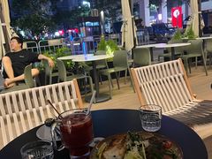 露天位-gaga(金地威新中心店)