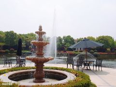 -上海玫瑰园度假酒店