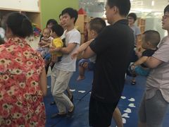 -乐融婴幼儿成长中心(四季青校区)