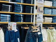 -优衣库(青岛万象城店)