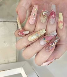 -1T·1M 日式美甲美睫