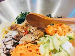 -梨花牛肉汤饭(仁恒伊势丹店)