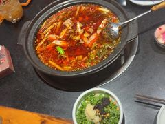 -小饕荟雅安贡椒鱼鲜馆(广福桥店)