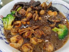 -大鸭梨烤鸭店(金顶街店)