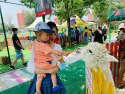 -萌宠亲子动物乐园(槐房万达店)