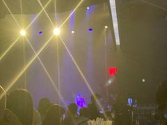 -TZ House音乐现场(来福士中心店)