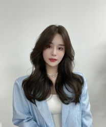-MOVAN  HAIR莫凡匠人发型屋