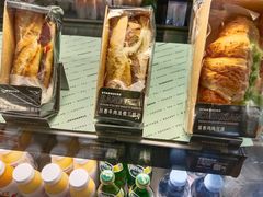 -星巴克(杭州西湖银泰1F店)