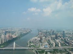 -广州塔卢特斯法国旋转餐厅