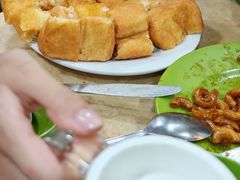 招牌西多士-新鸿发咖啡美食