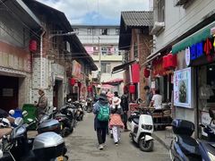 -正宗杨记普洱酸醋米线(总店)