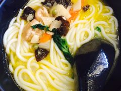 -三千粉牛肉米粉(来客茂店)