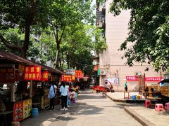 -马家湾特色小吃街