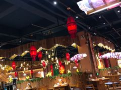 大堂-老滇山寨•云南特色菜•地方菜•民族风情歌舞表演(金碧店)