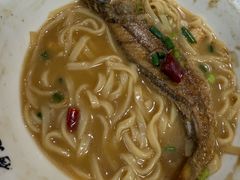 -何记面馆(龙泉山店)