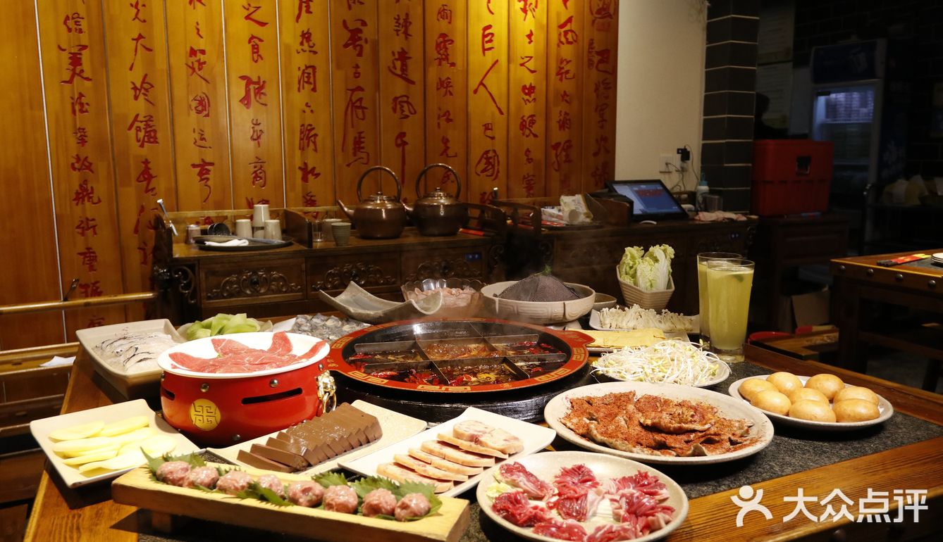 重庆探店｜新鲜又美味的火锅，谁不爱