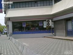 -农工商超市(临汾路店)