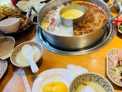 -江小渔鲜鱼火锅(冠亚星城店)