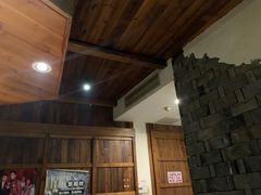 -挂旗柴锅鸡(蚌山区嘉年华店)