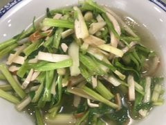 -秦臻海鲜农家乐(奉贤店)