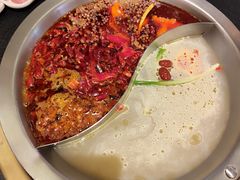 -沸炉重庆老火锅(军事博物馆店)