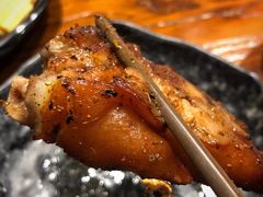 炭烤渣男（大猪蹄子）-红尘酒肉小馆