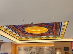 -梅利汴京烤鸭•开封豫菜地标店(东大街店)
