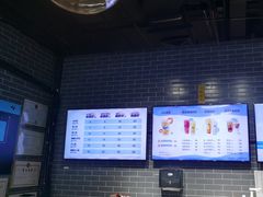 -网鱼网咖·电竞(南开百脑汇店)