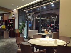 -高玛纳驴肉火烧(一世界店)