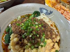 -丁丁猫重庆小面(徐州路店)
