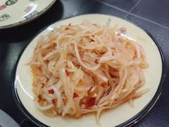 -周良天山牛杂城(天山路总店)