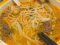 -粉小主·贵州酸汤牛肉粉(南京仙林金鹰店)