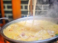 酸菜汆白肉-玉田印象