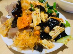 -闫家驴肉老店(华电一校店)