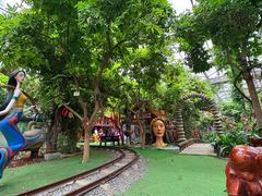 -呀路古热带植物园