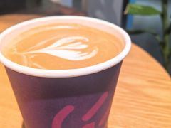 拿铁-WOW coffee