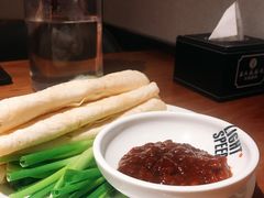 单饼葱蘸酱-吕氏疙瘩汤·新鲁菜(济南万象城店)