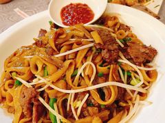 干炒牛河-粤·向群饭店(龙津东路总店)
