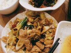 -隔壁老王·家常云南菜(花巷店)