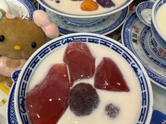 -广信牛奶甜品世家(台东店)