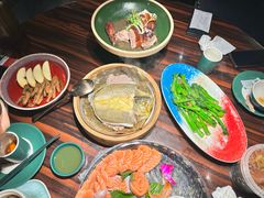 -粤·向群饭店(麓景路店)