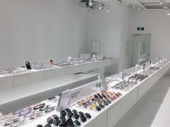 -JINS(上海环球金融中心店)