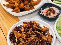 -浮何烤铺(桐梓林店)