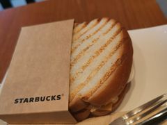 -星巴克(深圳龙华和平里店)