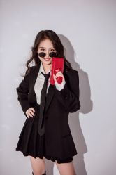 -onlygirl摄影美学馆高端定制(江滩店)