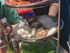 -青瓦炭韩潮烤肉(花园道店)